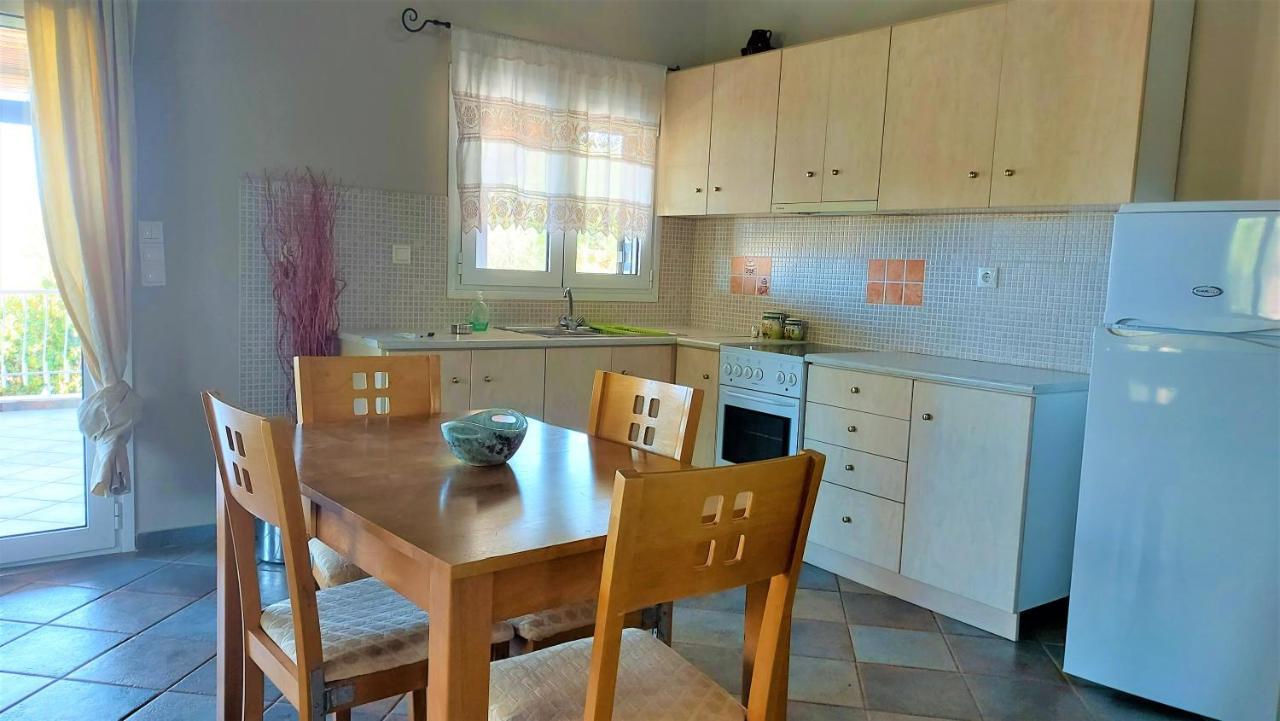 Βlueview Vila Ermioni Exterior foto